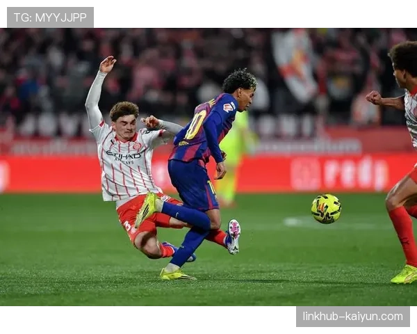 赫罗纳2-1巴萨,库巴西率先破门,勒马尔扳平,贝尔特兰终场绝杀 赫罗纳2-1巴萨,库巴西率先破门,勒马尔扳平,贝尔特兰终场绝杀